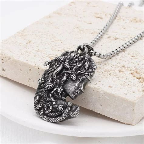 medusa.jewelry